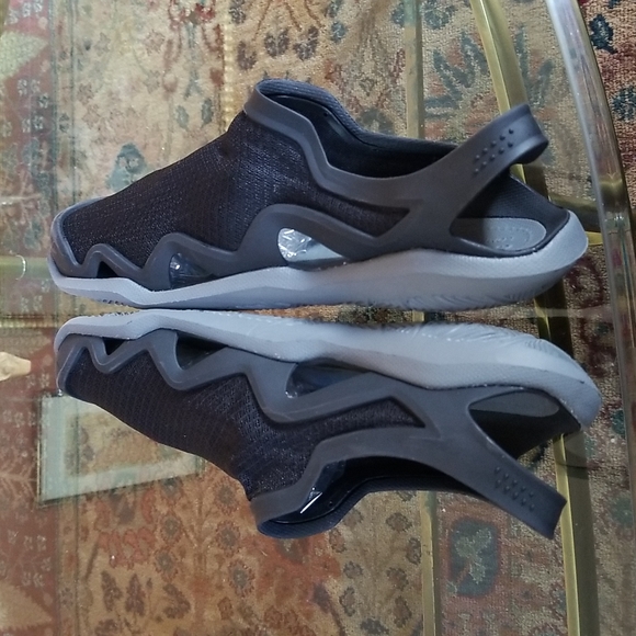 Crocs Swiftwater Mesh Sandal - Picture 4 of 5